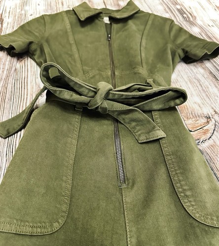 ALICE + OLIVIA || Gorgeous Wide-Leg Denim Jumpsuit in Army Green - SZ 24 💚NWT💚 - Picture 6 of 12