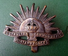 WW1 1/AIF AUSTRALIAN RISING SUN SLOUCH HAT BADGE SLIDER MARKED J W TIPTAFT & SON