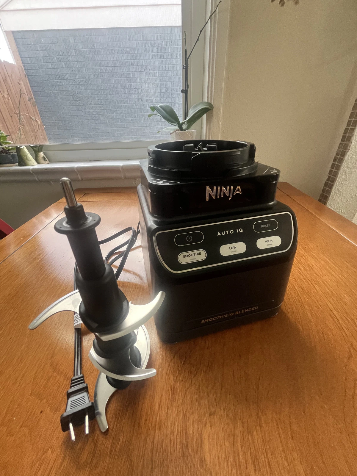 Ninja Smoothie IQ Blender Base & Blade – OEM Replacement Parts – Tested & Workin