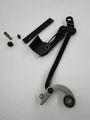 2005-2008 Mini Cooper Convertible R52 Top Left Driver Locking Latch Hook OEM