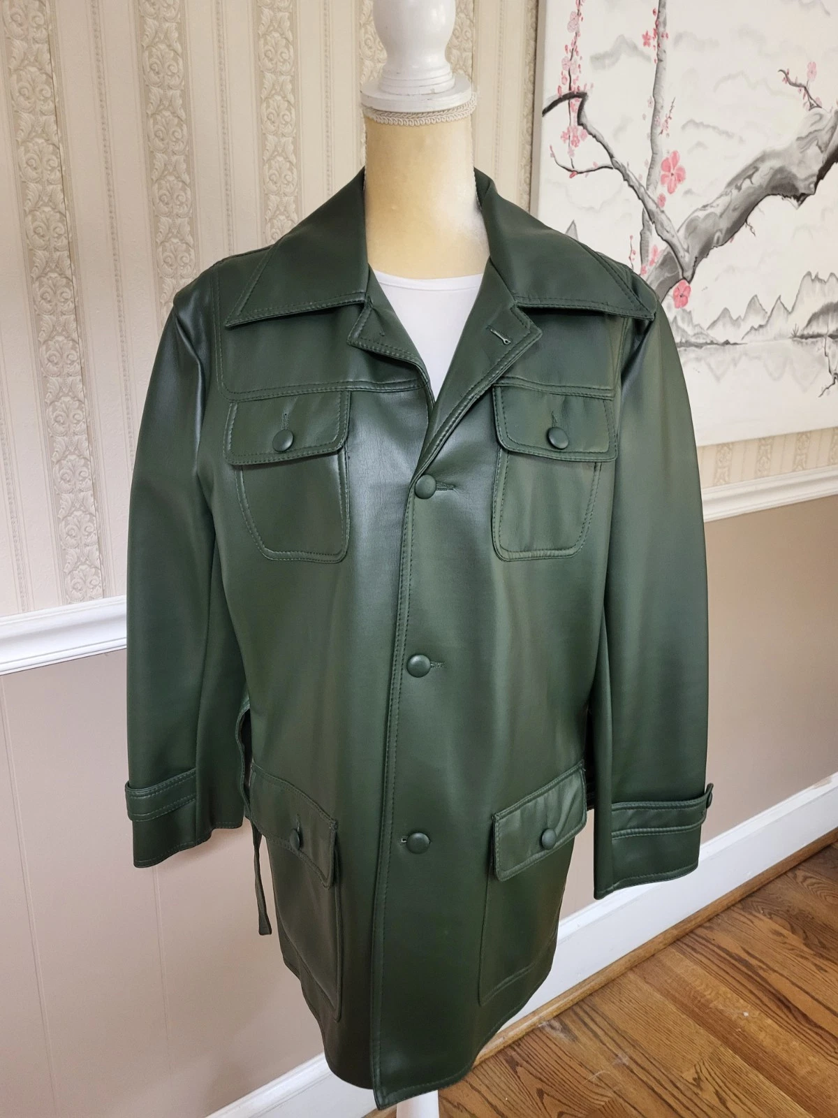 1970's ERA ELLIOTS FINE QUALITY VINYL UNISEX JACKET, SIZE LARGE