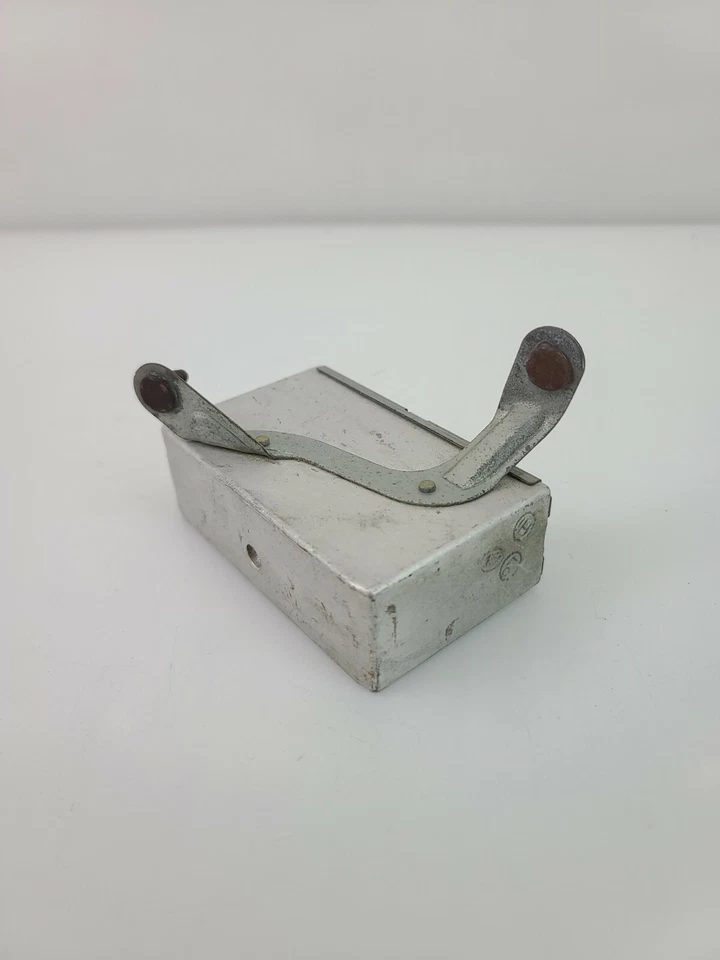 Toyota Camry 1997-2001 OEM módulo de control de crucero unidad de computadora 88240-06010 Foto 4 de 4