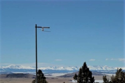 Ham Radio Antenna For 10 Meters Electrically Equivalent to a half wave Dipole 
