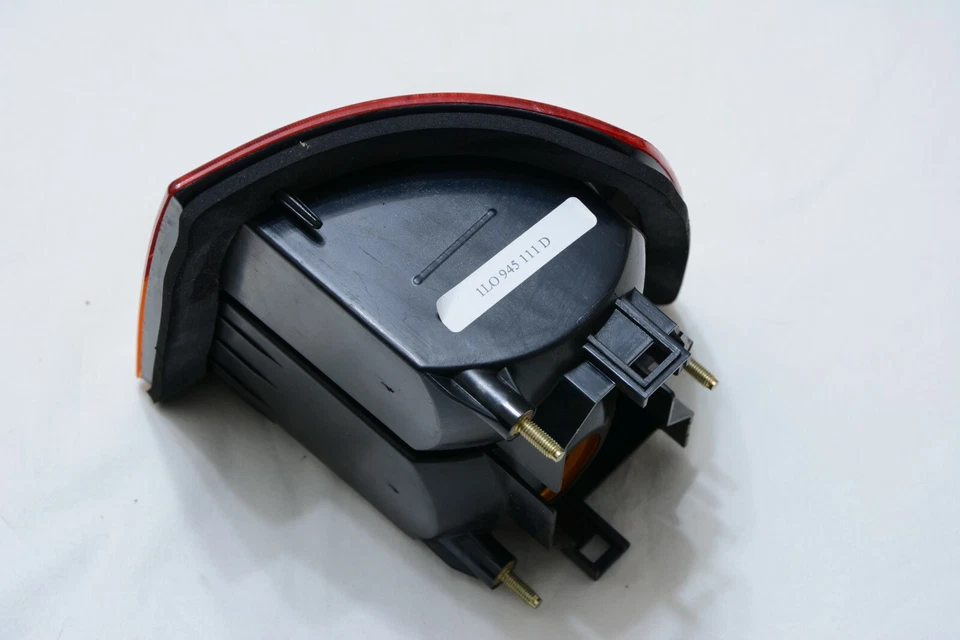 Piloto trasero izquierdo Hella # 1L0945111D para Seat Toledo 1L NUEVO OE Foto 3 de 4