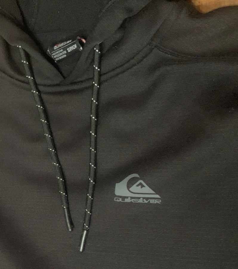 Sudadera con capucha negra Quicksilver para hombre talla pequeña Foto 2 de 4