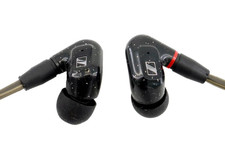 Earbuds Headphones Sealed fit Sennheiser IE 300 Audiophile Wired 3.5mm In-Ear