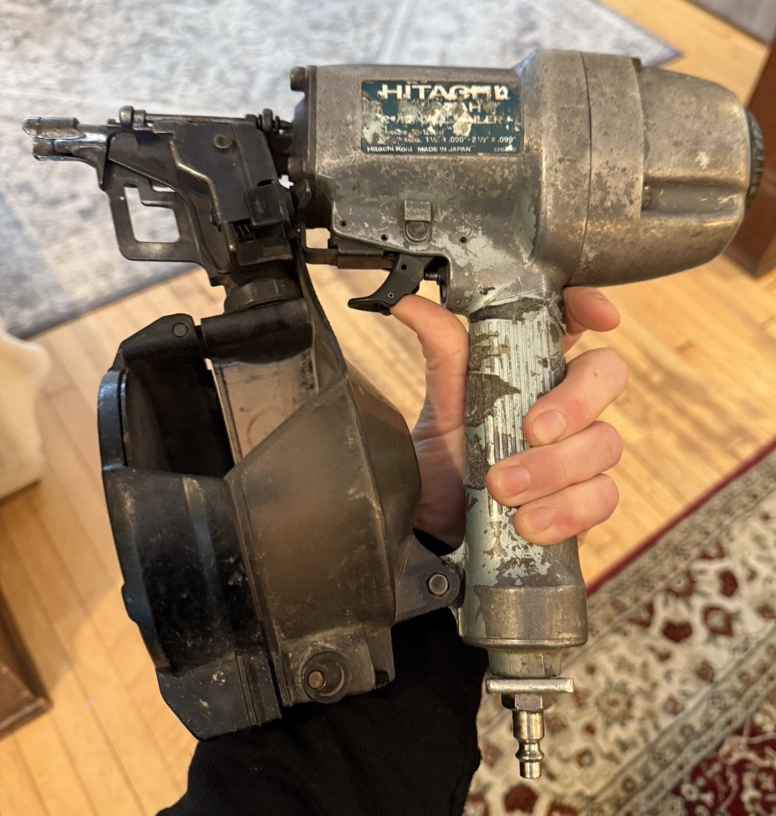 Hitachi NV65AH COIL SIDING NAILER (Made In Japan) Well Used But