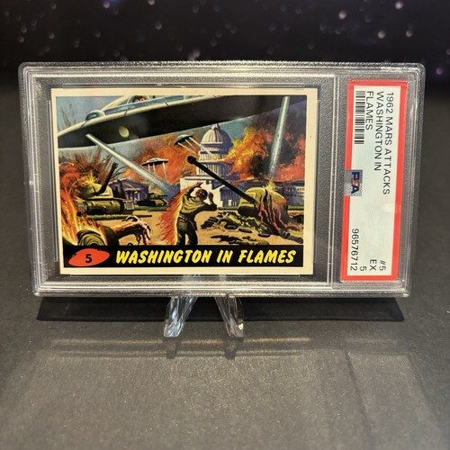 1962 Topps Mars Attacks #5 Washington in Flames — PSA 5