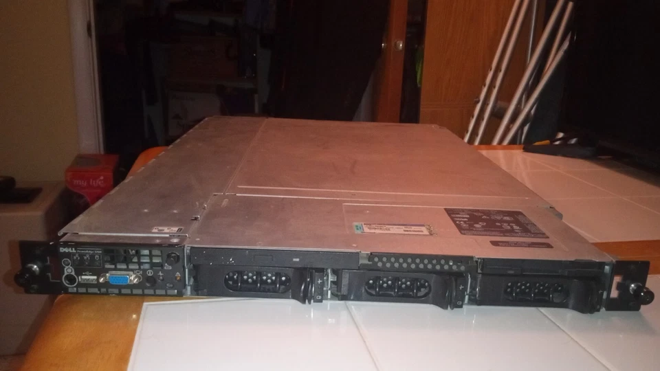 Dell PowerEdge 1750 (pe1750/2306) Server 2.4 GHZ, 108GB 128MB of Ram NO OS-Readv - Image 2 of 4