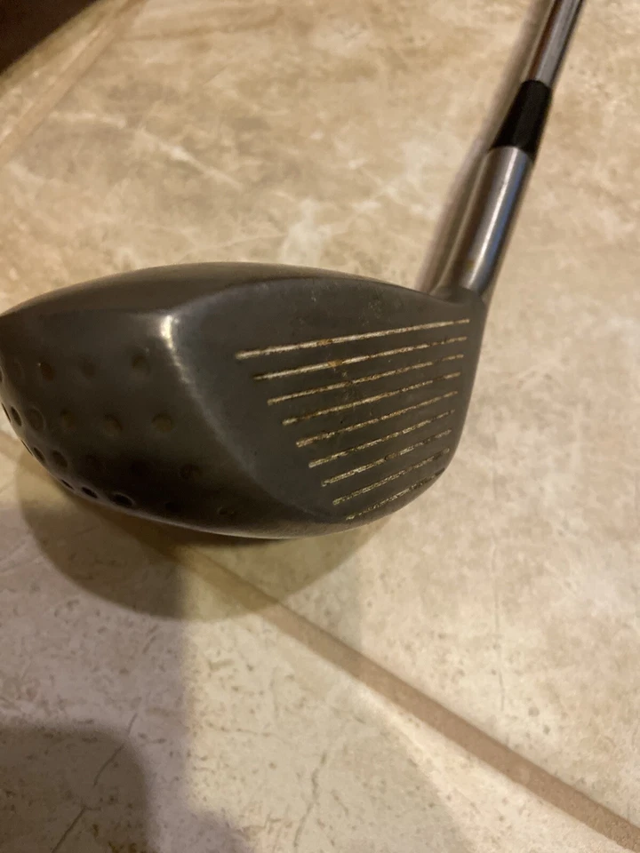 Acer Tour Torch 9.5* Loft 17-4 PH - 1 Driver - Right Hand- Men's - Steel Shaft - Image 2 of 4