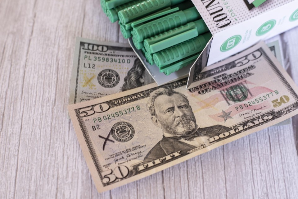 Counterfeit Money Pens Box of 30 Money Markers Counterfeit Money