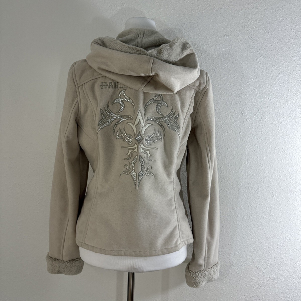 s-l1200.jpg s-l1200.jpg