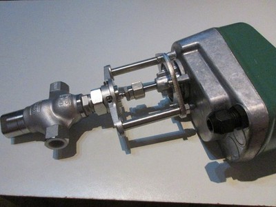 1 elektr. 3-Wege Regelventil Marke END, NVY-MFT-T, Art. EZ000001