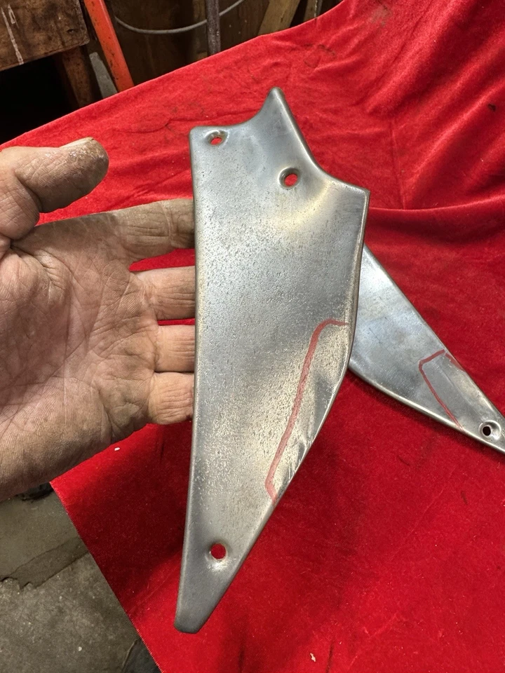 1949 1950 1951 1952 Chevrolet Car Original Pair Lower Quarter Rock Gravel Guards - Image 2 of 4