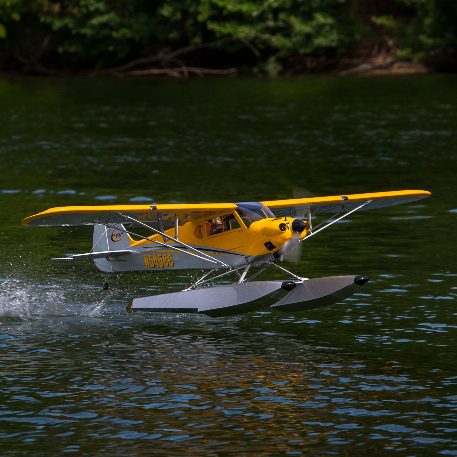 Hangar 9 Carbon Cub 15cc ARF HAN5065 Airplanes ARF Giant