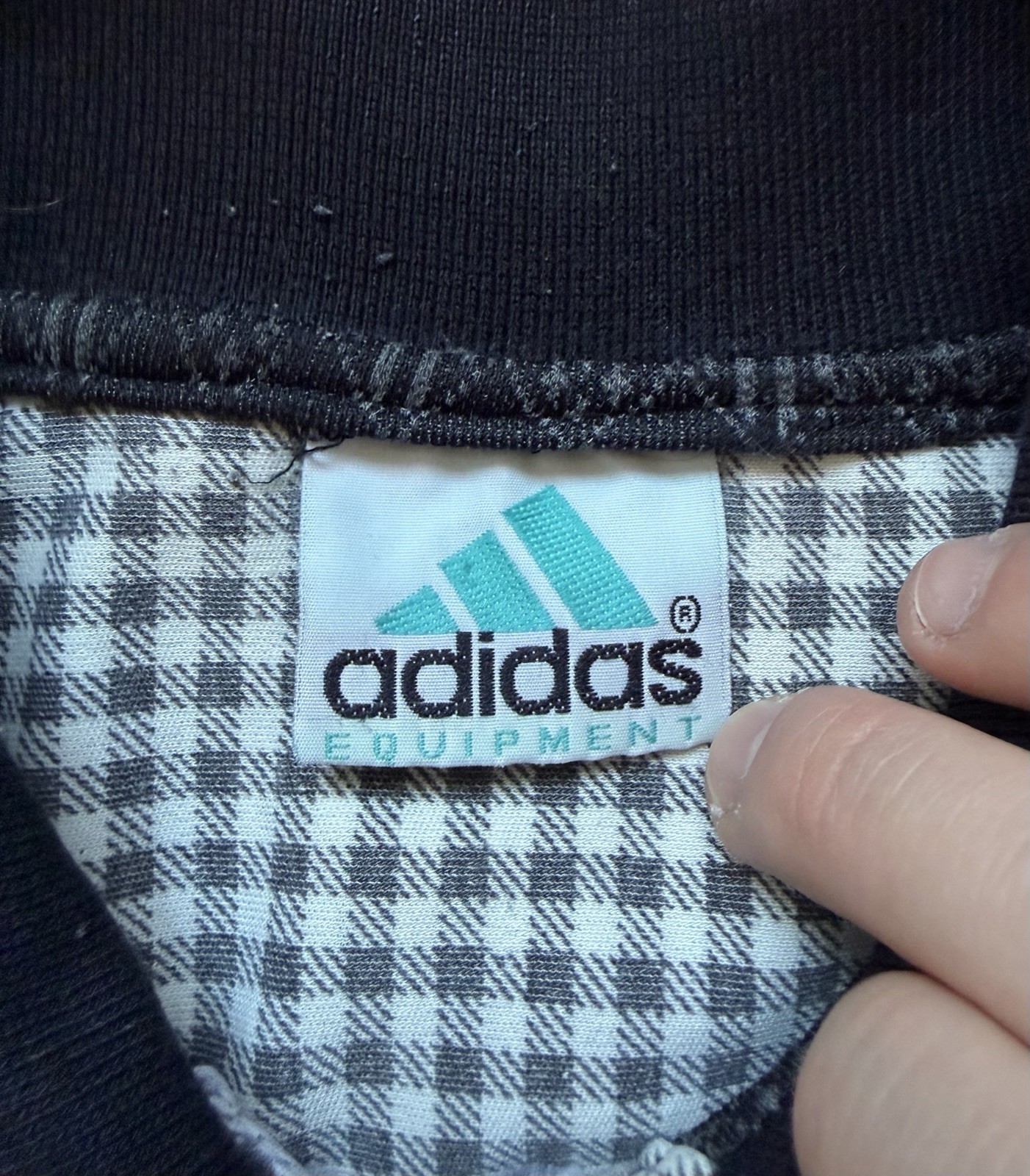 Very Rare Vintage Adidas Equipment Polo Shirt Black All Over Pattern Polo 90s thumbnail 7