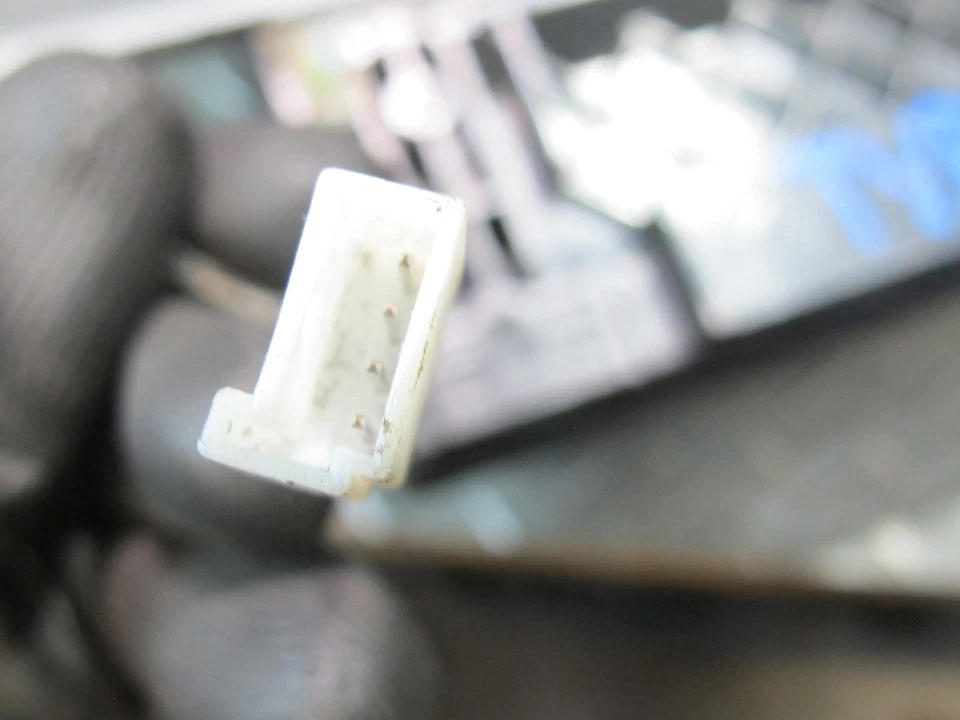 01-06 BMW E46 CONVERTIBLE TABLERO GUANTERA COMPARTIMENTO DE ALMACENAMIENTO TAPA PUERTA OEM Foto 4 de 4