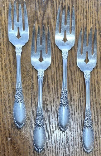 FOUR (4)  TOWLE OLD MIRROR STERLING SILVER  6 3/8" SALAD FORKS-ESTATE-BEAUTIFUL!