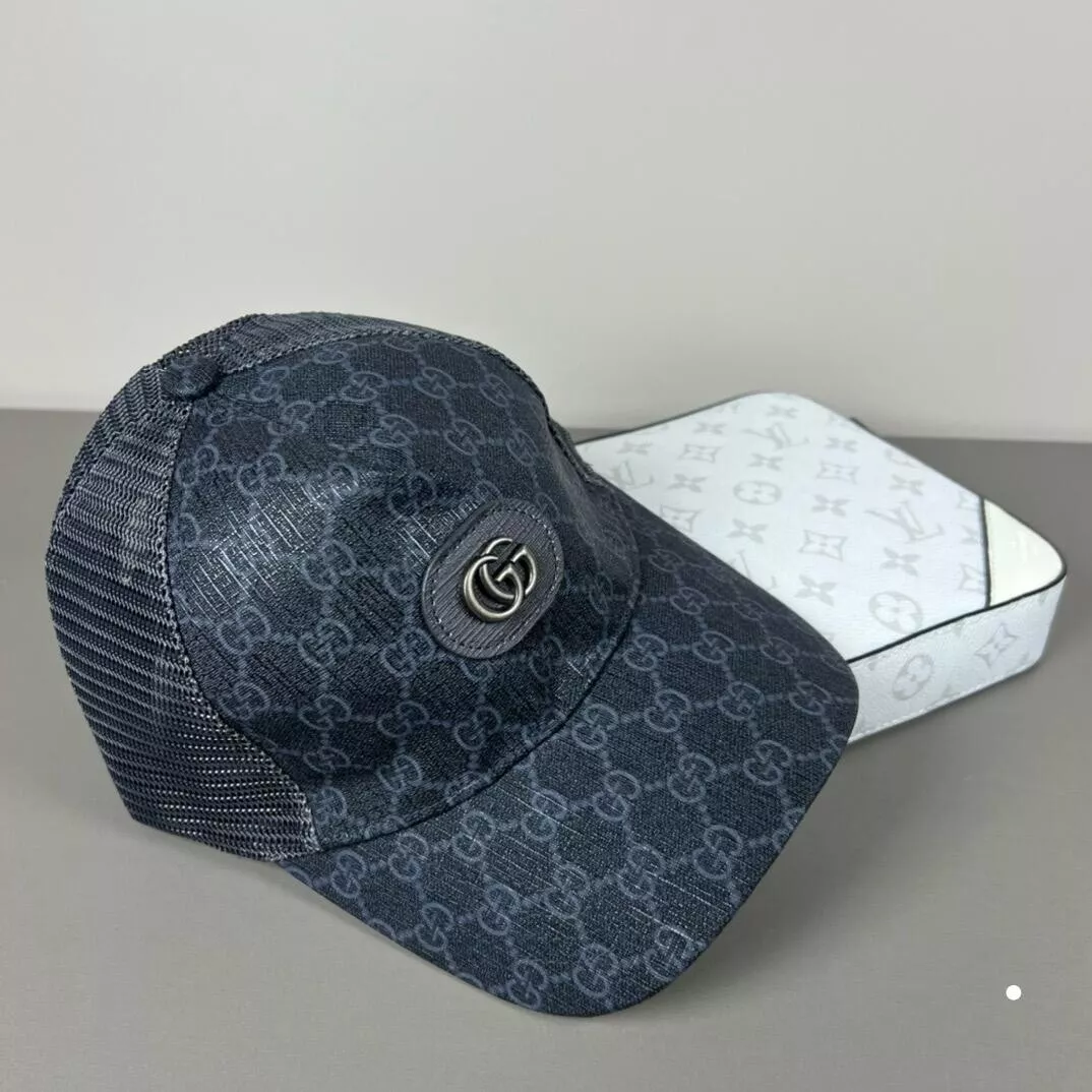 Casquette de baseball sport décontractée réglable en maille Gucci Letter chapeau camionneur bleu marine