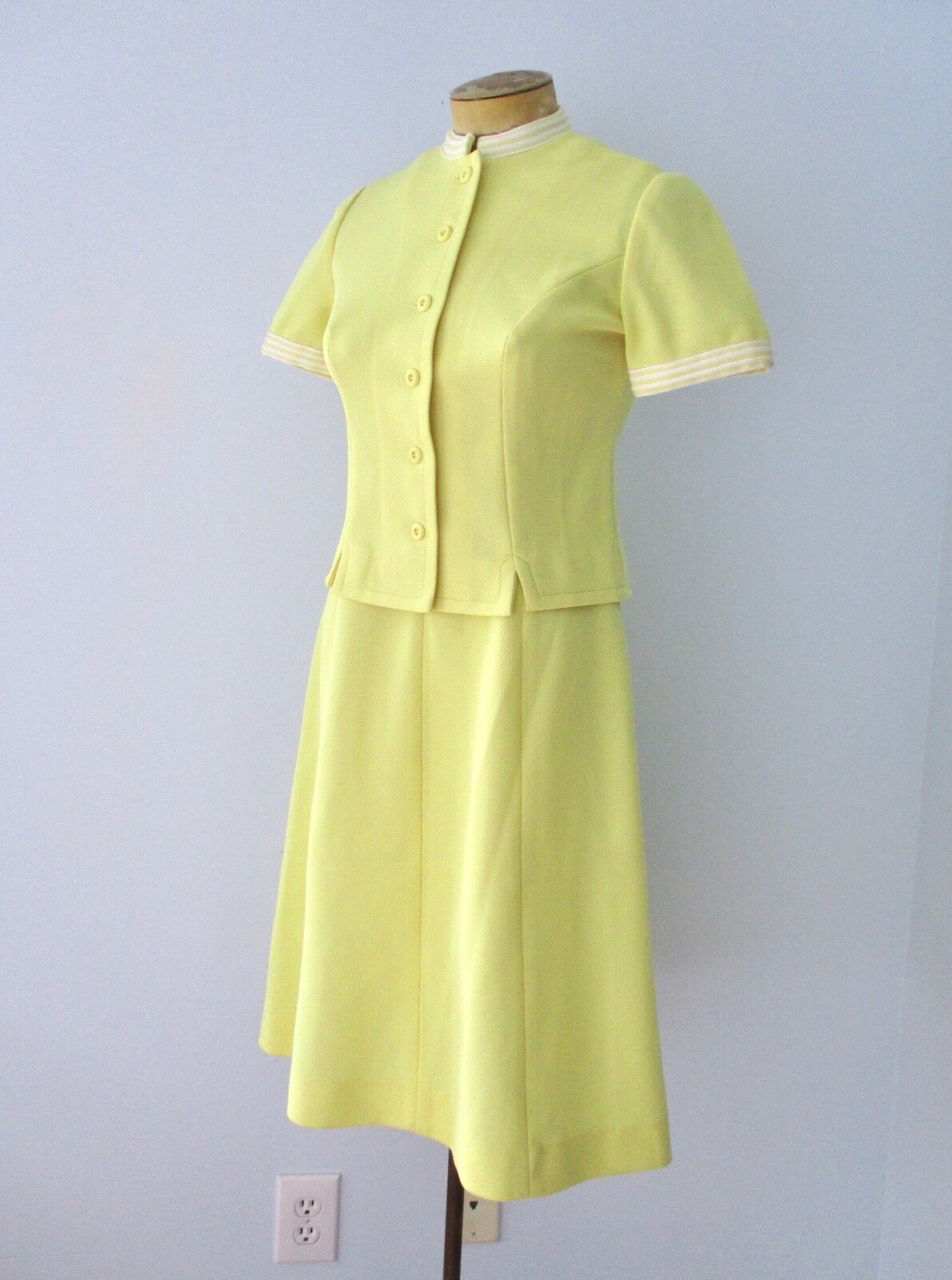 Vtg 70s Leslie Fay Yellow 2-Pc Fit Flare Ringer D… - image 2