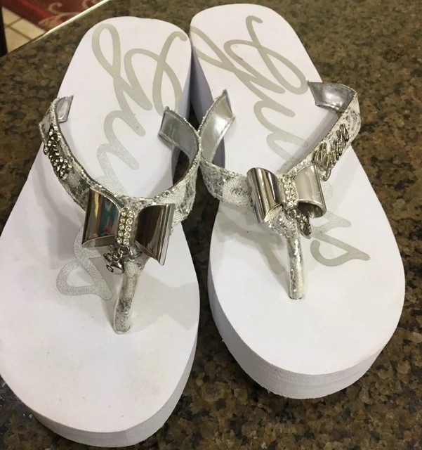 Guess size 9.5 white silver flip flop rhinestones charms sandals women