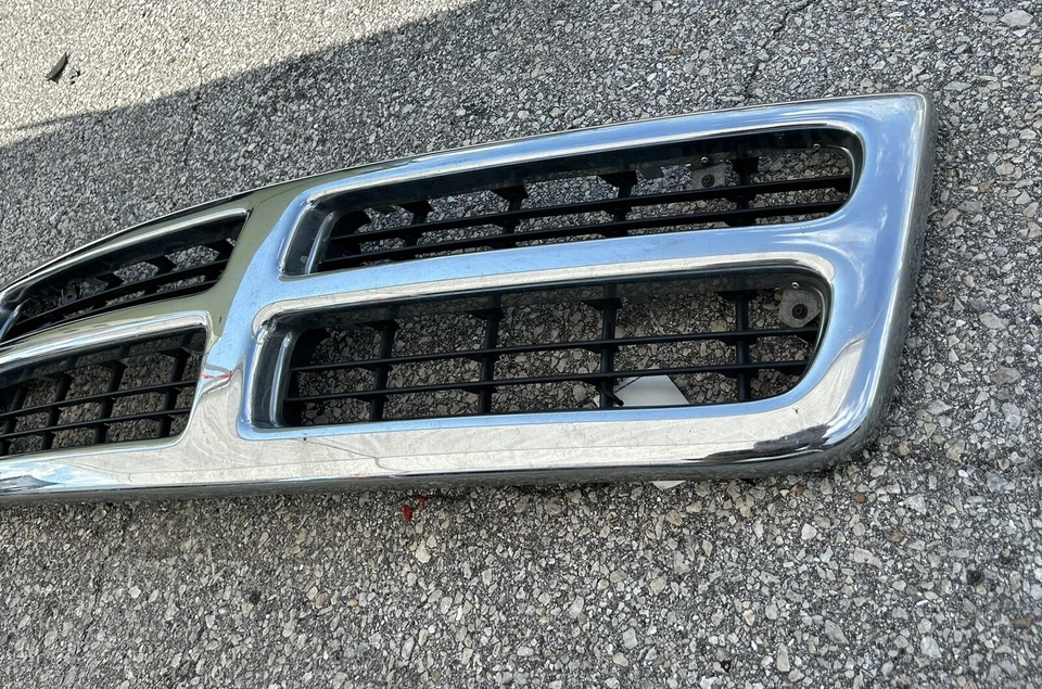 Dodge Ram 1500 1998-2003 furgoneta parrilla delantera cromada original OEM Foto 4 de 4