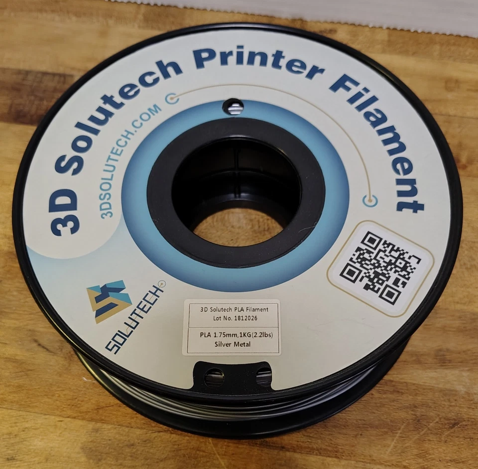 Filamento de impresora 3D 3D Solutech PLA 1,75 mm de metal plateado usado  Foto 2 de 4