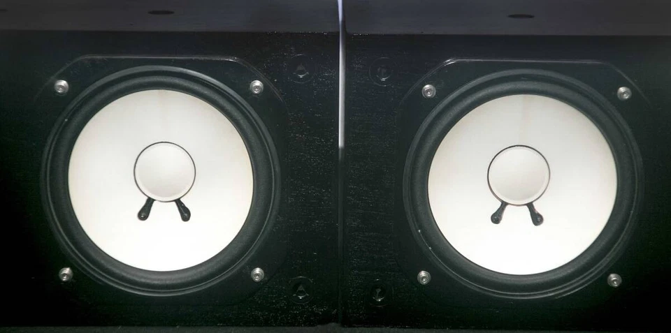 YAMAHA NS-10MC Passive Studio Monitor Speaker Pair Tested Working from Japan - Image 3 of 4
