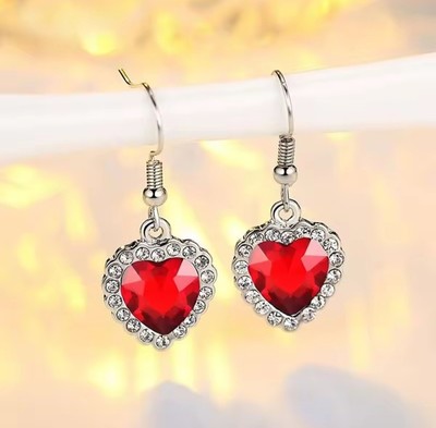 Roter herzförmiger Diamantschliff Ohrring Silber Strass Damen Geschenk ''