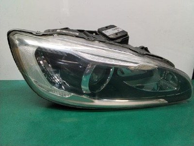 2017 Volvo V60 D3 HID/Xenon Headlight Assembly Right Side OEM