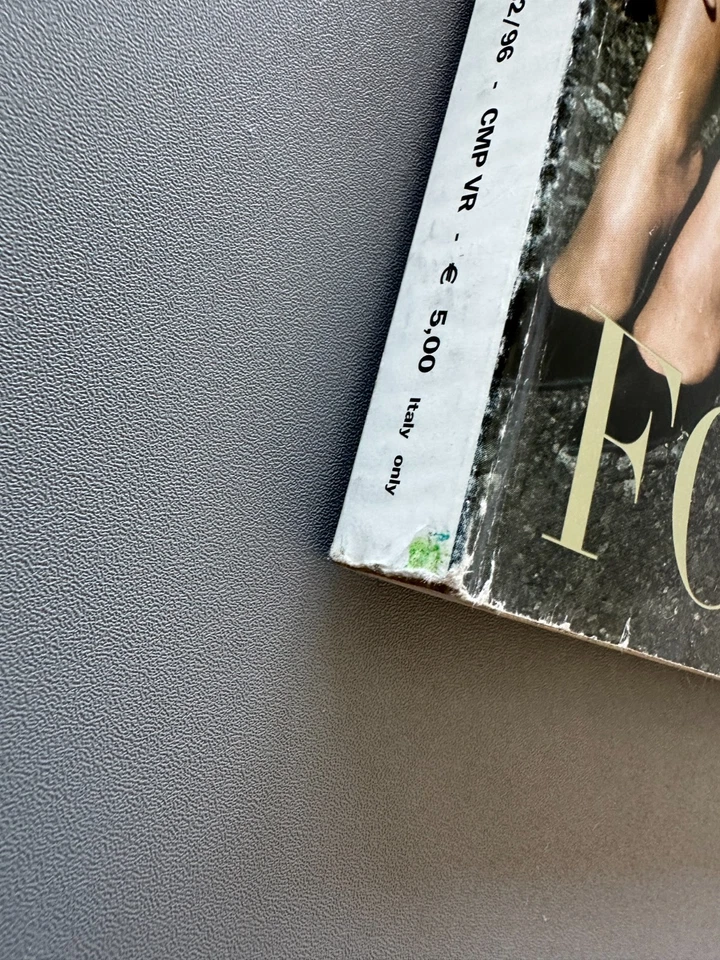 VOGUE Italia July 2004 MISSY RAYDER Karen Elson DARIA WERBOWY Elise Crombez - Image 2 of 4