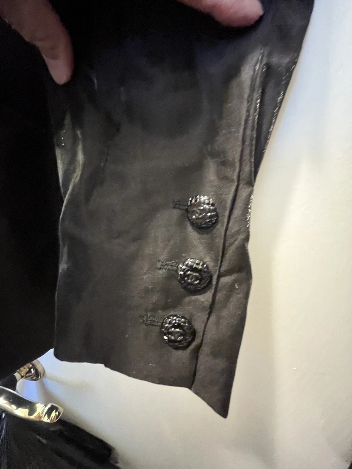 GIACCA CHANEL RUNWAY 20CC BOTTONE~CC~FODERATA IN SETA SPLENDIDA ELEGANTE NERA SCINTILLANTE 44