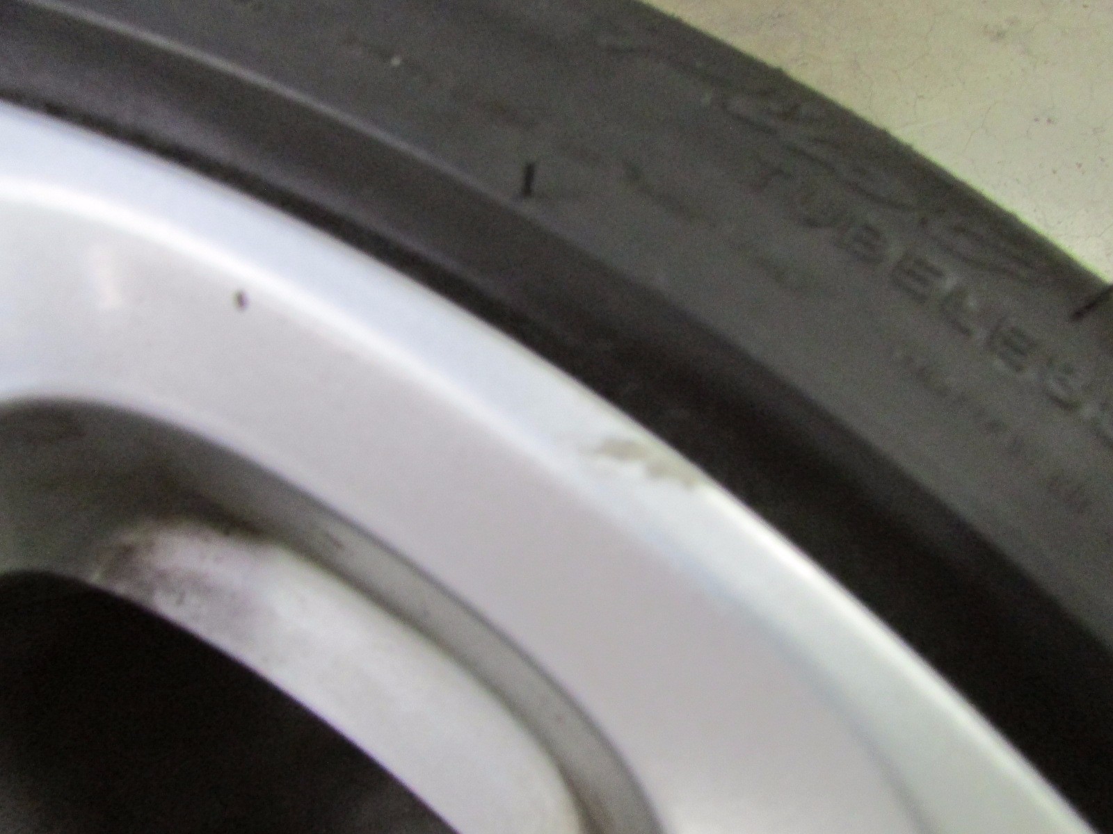 Maserati Quattroporte, 19" Rear Wheel, Rim, Grey, P/N 193841