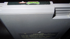 Teenage Mutant Ninja Turtles Nintendo NES 1989 Authentic Working Cart & Manual