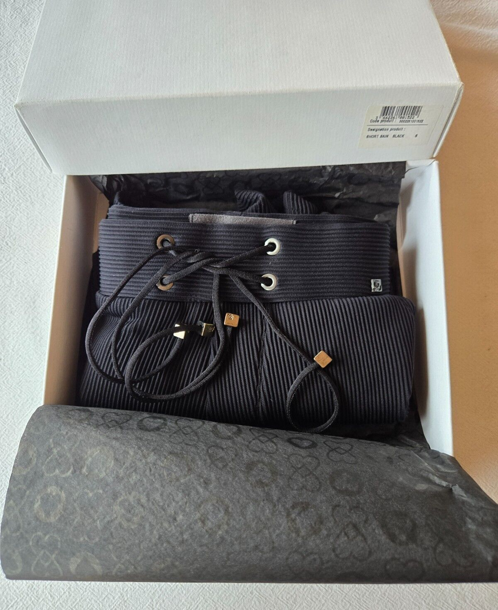 Short De Bain Les Garçons PARIS – Noir – Taille L – Coffret – Fabriqué En France