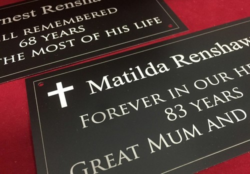 Pet or Loved One Memorial Plaque personalised durable outdoor LARGE 20x15cm - Picture 8 of 9