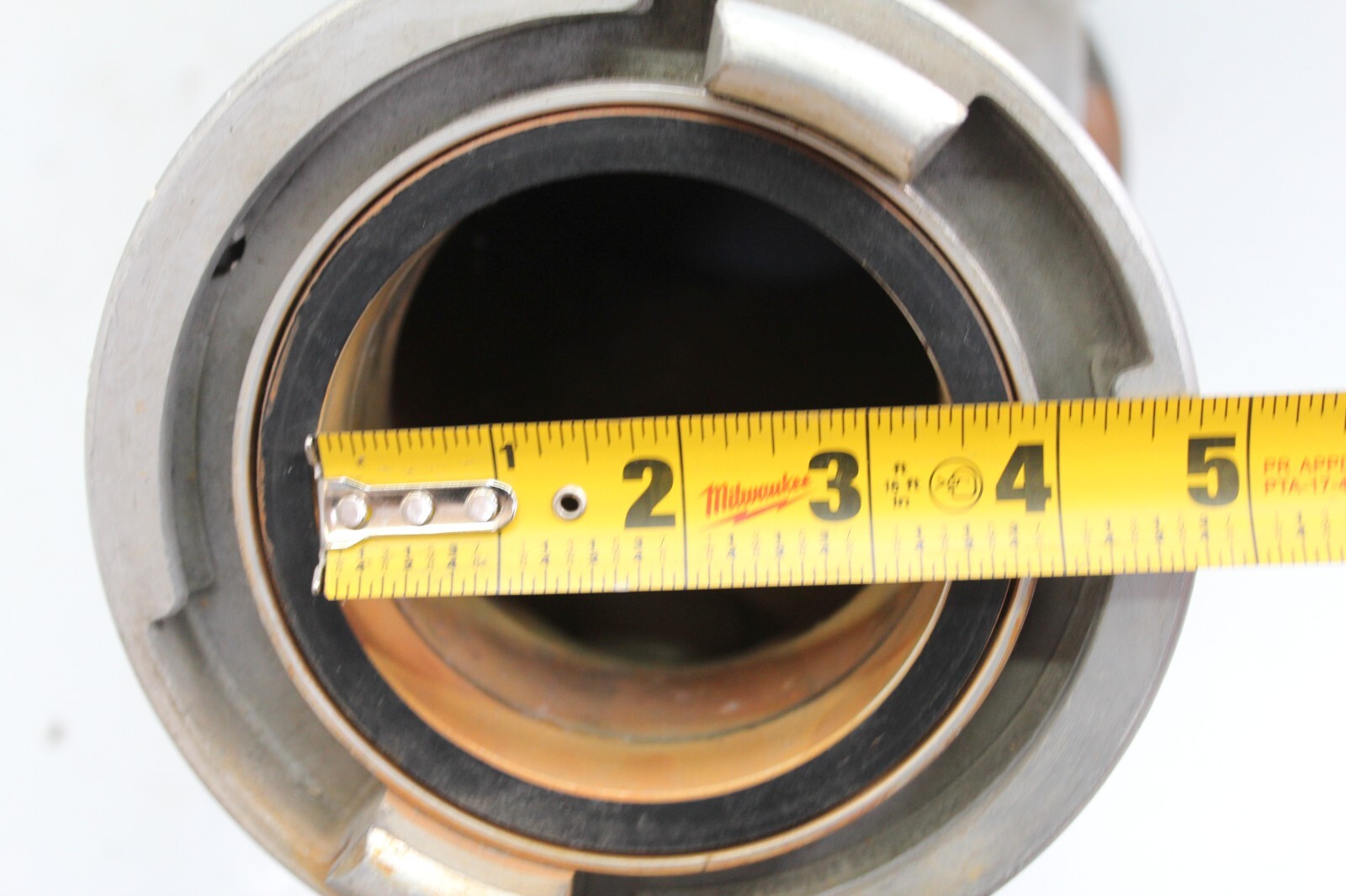 GBM AWG 81232683 - 5 in PN16 Valve Fire Piston Intake - Germany  SKU 435