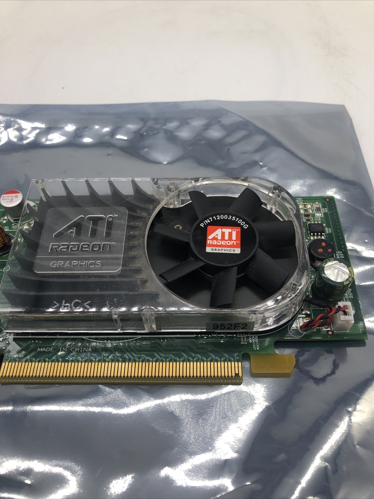 Купить DELL / ATI RADEON P/N 7120035100G B629 0Y104D Б/У на Аукцион из  Америки с доставкой в Россию, Украину, Казахстан