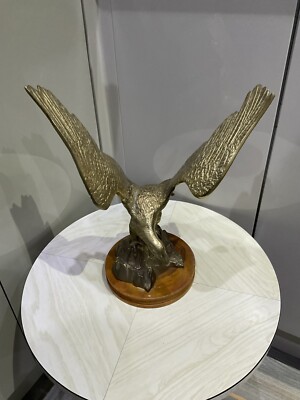 Vintage Brass Eagle Wings Spread On Wood Base Heavy 27 X 15 X 31cm