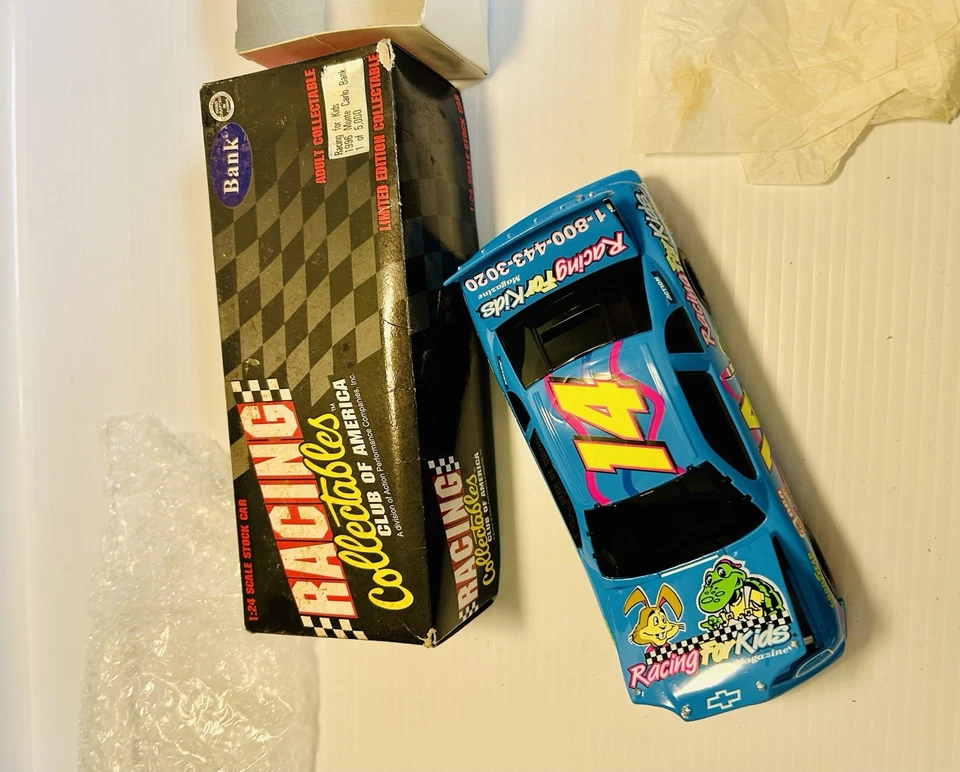 Chevrolet Monte Carlo 1996 1/24 Club Bank Action RCCA #14 Racing for Kids Foto 4 de 4