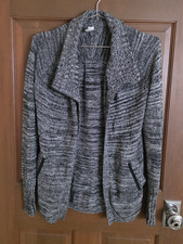 Ivivva Lululemon Knit OPEN Cardigan FRONT POCKET Sweater GIRLS Size 10