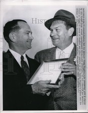 1957 Press Photo Boston Red Sox Manager Pinky Higgins Honored in Dallas