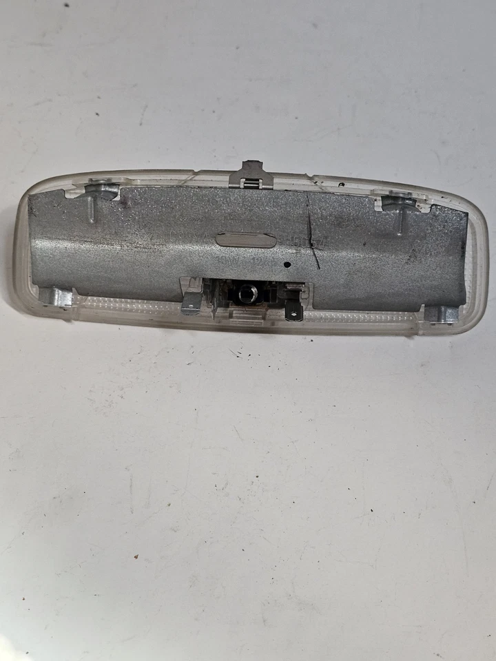 2000 - 2007 年福特福克斯前顶前中心圆顶车顶地图灯 — 第 2/3 张图片