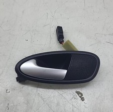 MANIGLIA INTERNA ANTERIORE SINISTRA ORIGINALE SEAT LEON II COD:5P0837114B 3Q7