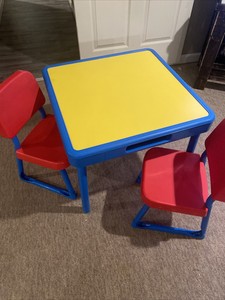 vintage fisher price table and chairs