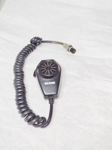 Icom Dynamic Microphone 500 ohm 3 pin plug