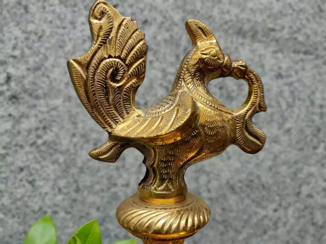 Bronze sale kuthu vilakku