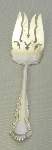 Reed & Barton Sterling Silver Georgian Rose Serving Fork Cold Meat 9-3/8" 105g