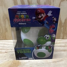 Hatchin' Yoshi The Super Mario Galaxy Movie, Interactive Yoshi Figure In Hand
