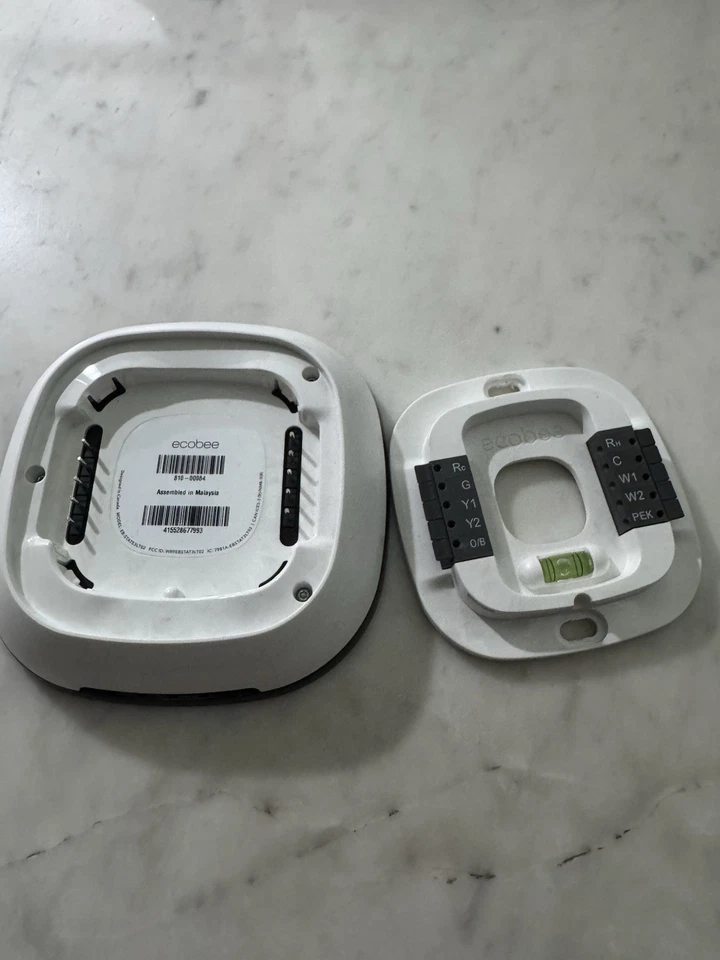 ecobee3 lite Smart Thermostat - Black (EB-STATE3LT-02) - Image 2 of 3